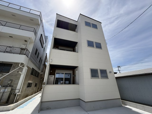 ジーメゾン岸和田上町の外観