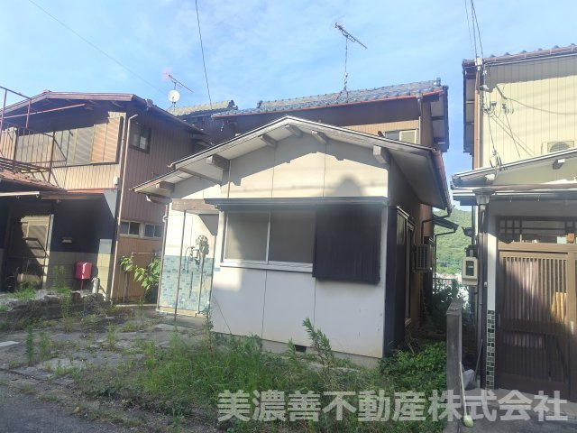 ６７２９６　岐阜市天池中古戸建ての外観