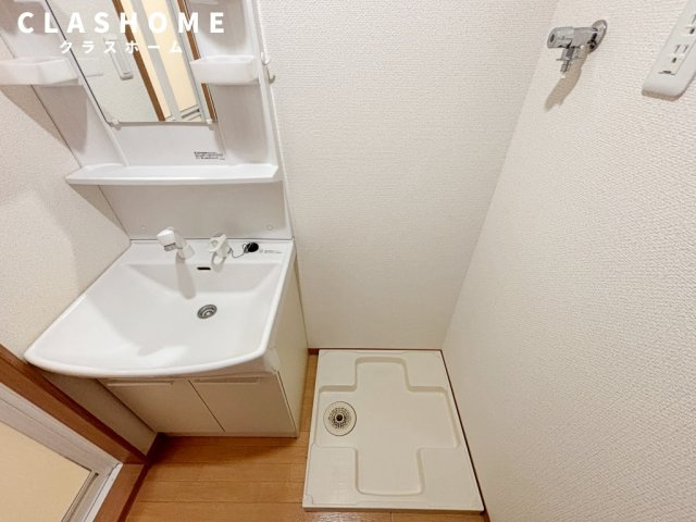グランデュ桜Ⅱ 　　刈谷市の賃貸ならクラスホーム刈谷店の独立洗面台|同物件の別部屋になります。