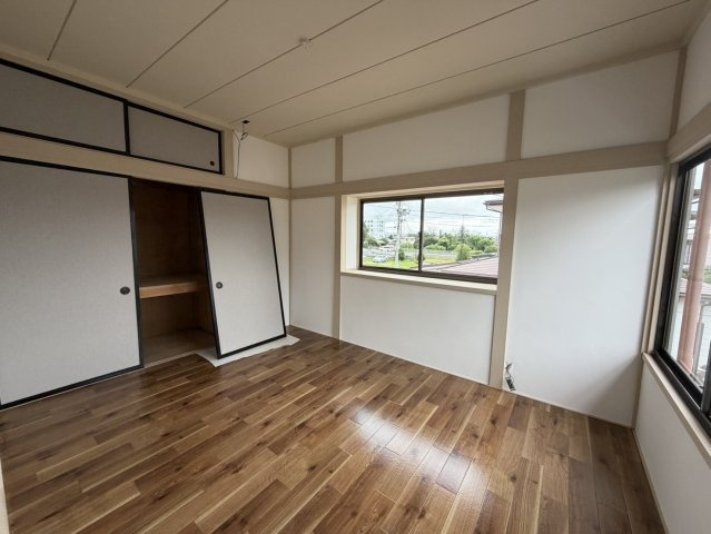 Re Life Home矢吹町舘沢の洋室