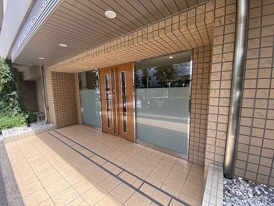 【エントランス】 | スカイコート・ヴィーダ五反田ウエスト | 毎日通るエントランスはこのようになっています