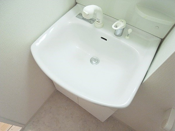 KDXレジデンス門前仲町の洗面所