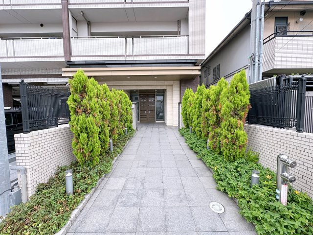 ディアメゾン観音本町リアーレ 301のエントランス|おしゃれなエントランス☆