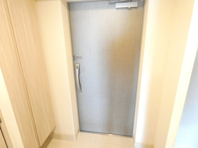 【玄関】