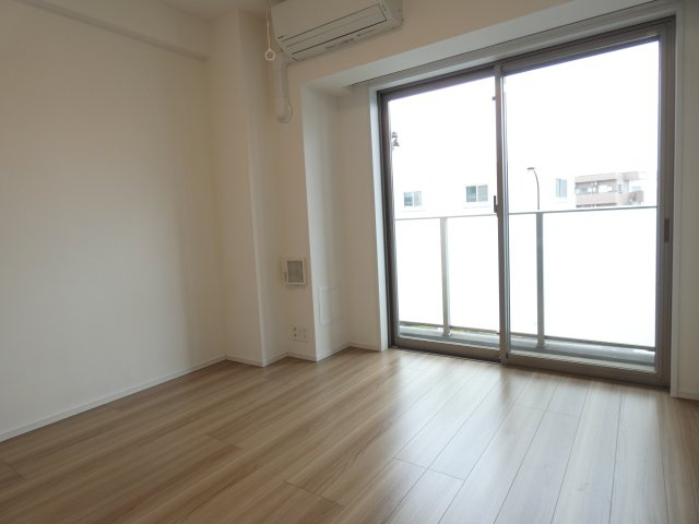 【寝室】