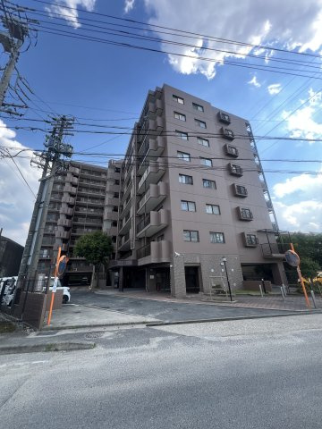 ユニーブル晴丘の外観
