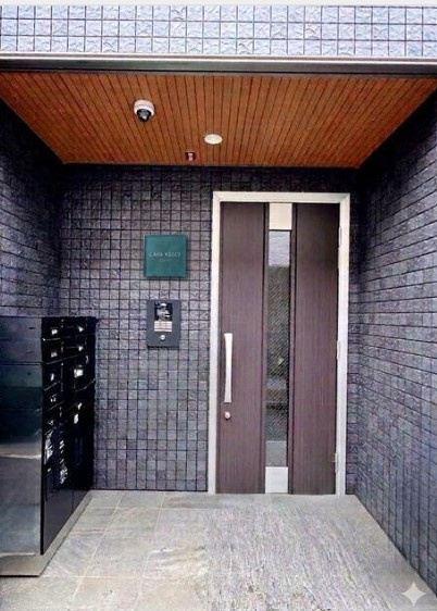 Ｃａｓａ．Ｋｅｌｌｙ（カーサケリー）のエントランス
