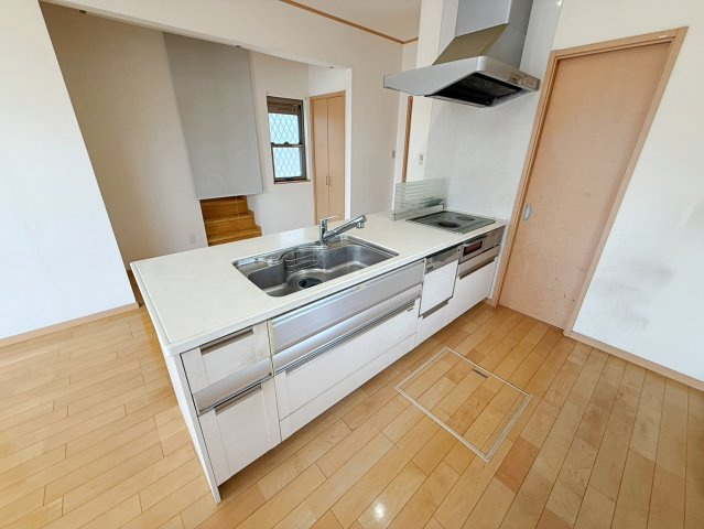 泉北郡忠岡町忠岡北1丁目　中古戸建のキッチン