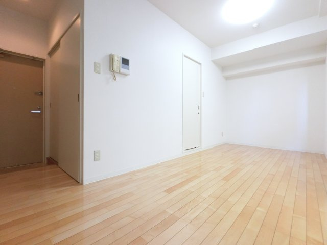リエス千葉新宿の居間・リビング|※反転タイプ