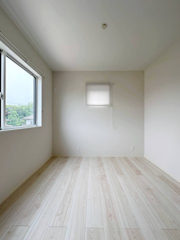 廿日市市対厳山3丁目 No.Aの子供部屋|4.5帖の洋室☆