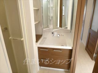 クラージュ可部南の洗面所