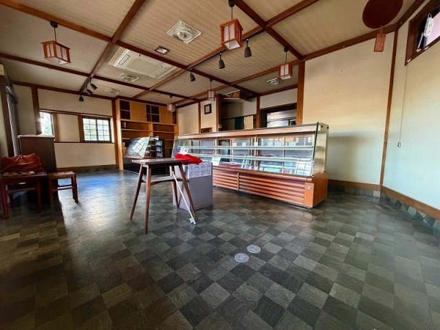 ■□米子市道笑町貸店舗□■のロビー|店舗内部、ロビーになります。
綺麗に使用されております〇