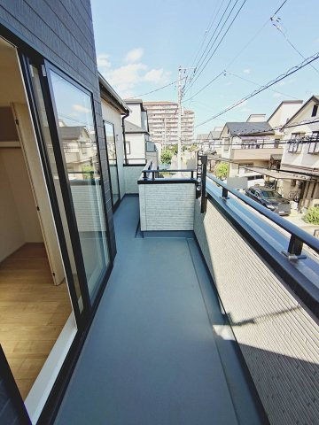 新築戸建のバルコニー