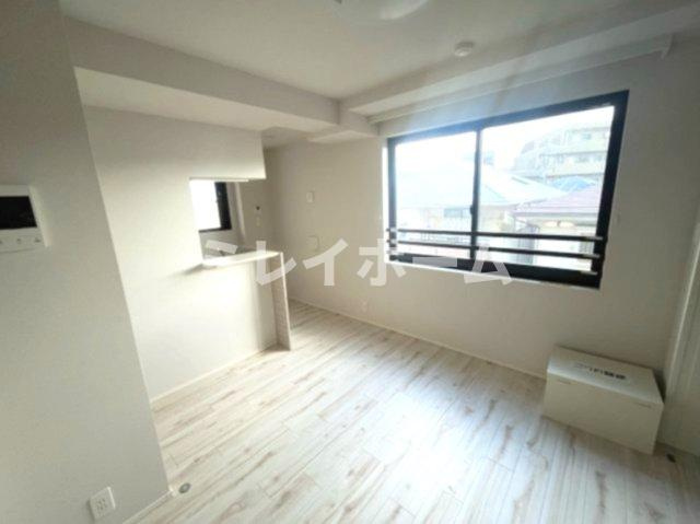 ＨＩＬＬＴＯＰ南蒲田の居間・リビング|同建物内別のお部屋の参考写真になります。