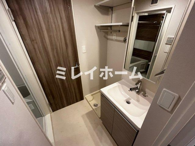 ＨＩＬＬＴＯＰ南蒲田の独立洗面台|同建物内別のお部屋の参考写真になります。