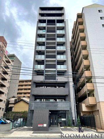ディアレイシャス金山の外観