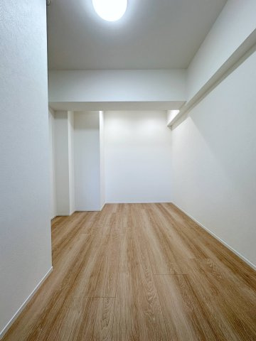 イーストヒルズ矢野弐番館 803の洋室|5.1帖の洋室☆