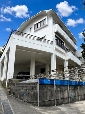 【外観】 | 那覇市首里久場川町1丁目　戸建