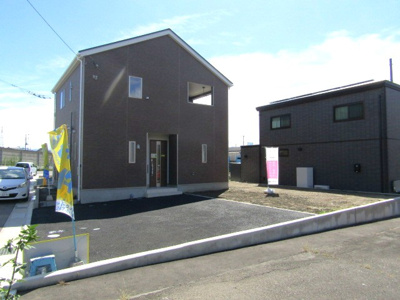 【駐車場】 | クレイドルガーデン甲斐市龍地第5　1号棟 | カースペースがあります
