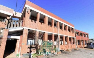 ブリックタウン壱弐参番館