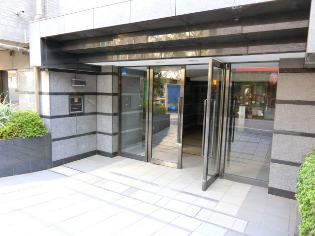 【エントランス】 | ルーブル笹塚弐番館