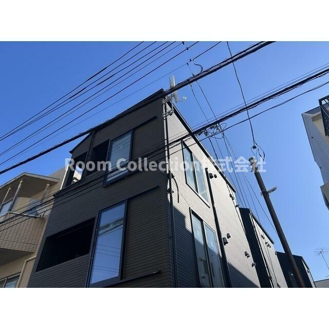 世田谷区世田谷４丁目のアパートの外観