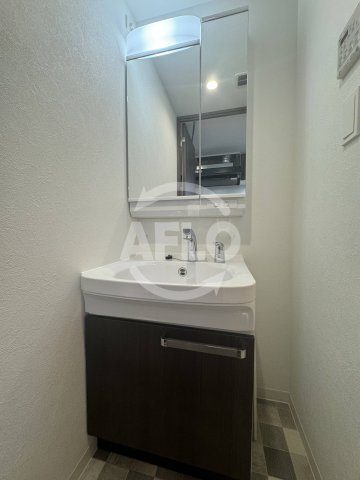 プレサンス大正フレンジの独立洗面台|プレサンス大正フレンジ　独立洗面台