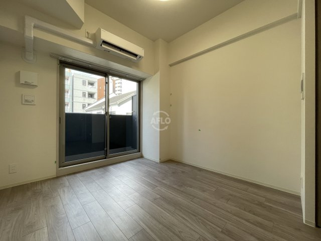 プレサンス四天王寺前夕陽ヶ丘ヴィリードの居間・リビング|プレサンス四天王寺前夕陽ヶ丘ヴィリード　洋室