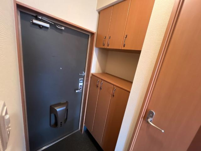 ソレイユ鉄屋の玄関|下駄箱
