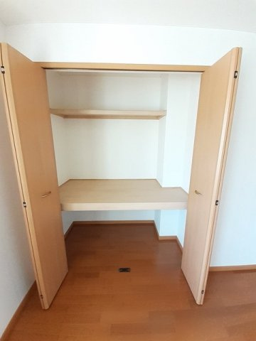 シェーン・バッハの収納