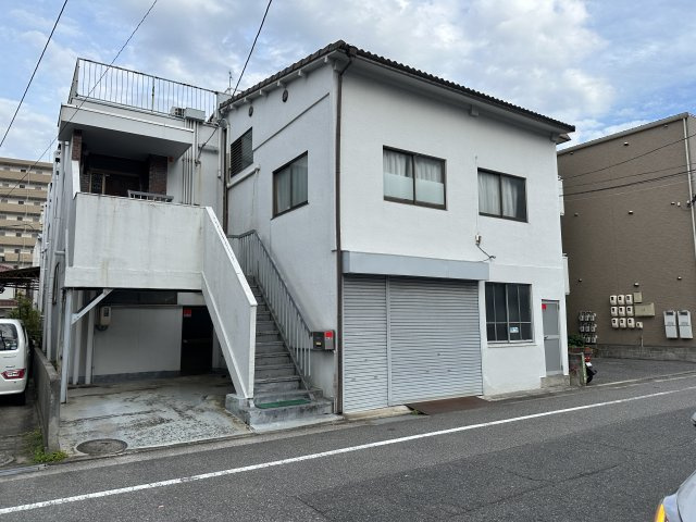 広島市西区中広町2丁目