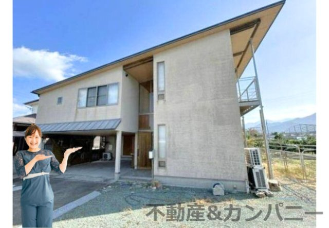 東温市志津川の中古のおうち