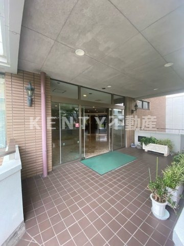 【その他】 | 日経エスプラナード | 落ち着いたエントランスです