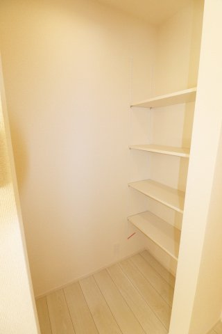 郡山市安積町笹川字中ノ渡戸　　　　2号棟　　　安積第3小学校、安積第2中学区の収納