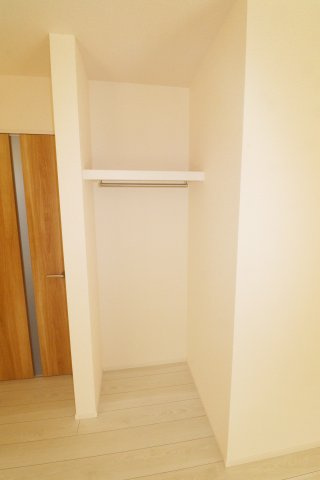 郡山市安積町笹川字中ノ渡戸　　　　2号棟　　　安積第3小学校、安積第2中学区の収納