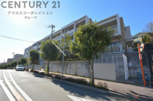 ファミール雲雀丘花屋敷参番館の画像