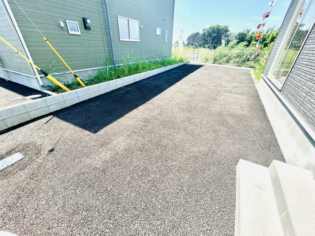 千葉市稲毛区萩台町第１の前面道路含む現地写真