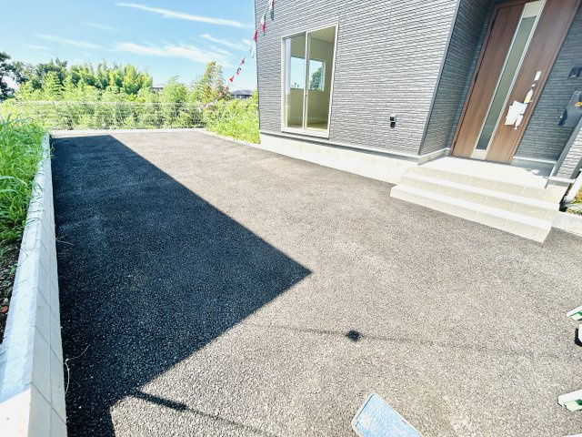 千葉市稲毛区萩台町第１の前面道路含む現地写真