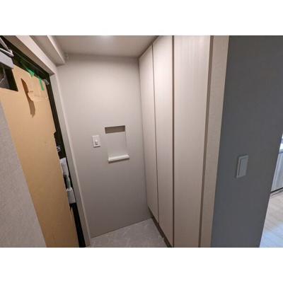 【玄関】 | スプランディッド新横浜