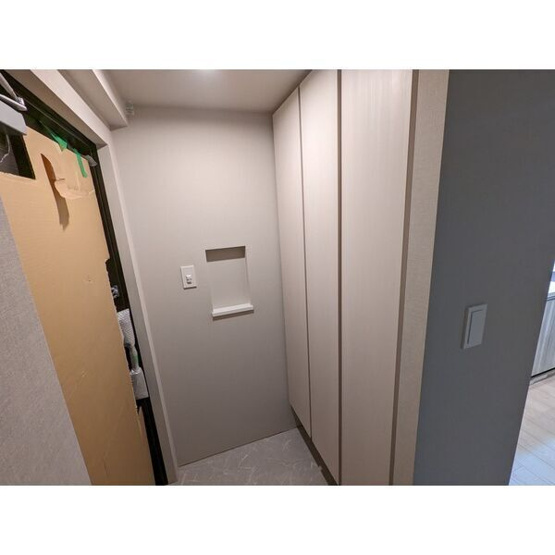【玄関】 | スプランディッド新横浜