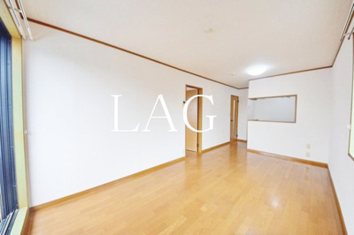 【居間・リビング】 | サニーフラット | 洋室のお部屋です。