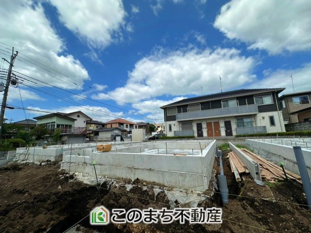 CRADLEGARDEN宇都宮市中岡本町第11の外観|建築中現地写真（同社施工の完成物件・モデルハウスがご見学できます）