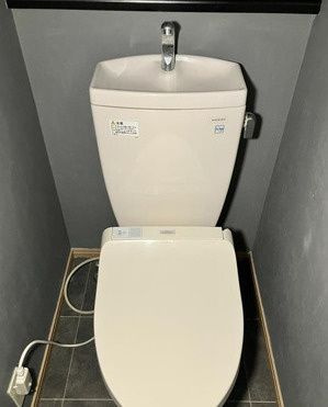 船橋戸建のトイレ