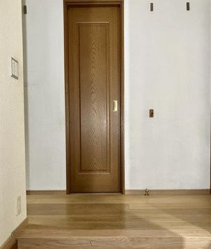 船橋戸建の玄関