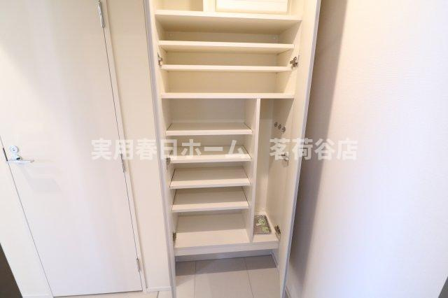 【玄関】