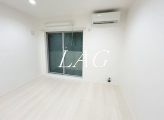 【居間・リビング】 | アレーゼ東浦和 | 洋室のお部屋です。