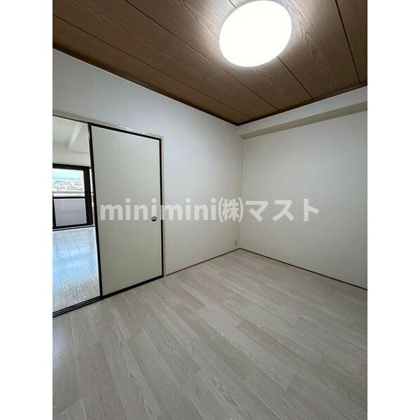 旧:住之江フタバビルの洋室|別号室参考写真
