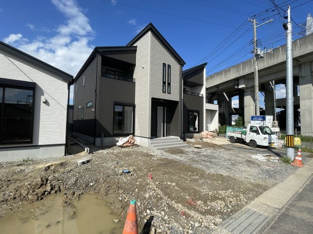 新築戸建・新築建売　郡山市富久山町久保田岡ノ城　行健小・行健中の外観