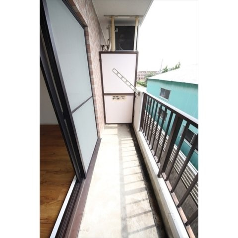明るい室内です