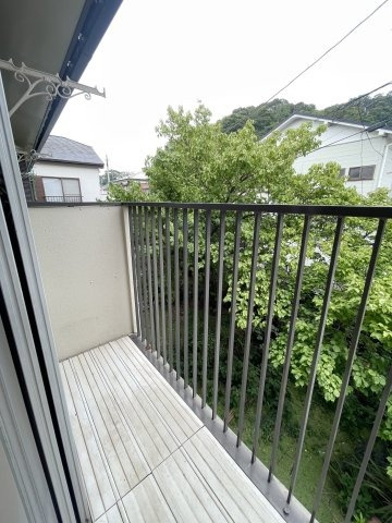 お洗濯にも便利なバルコニー付き